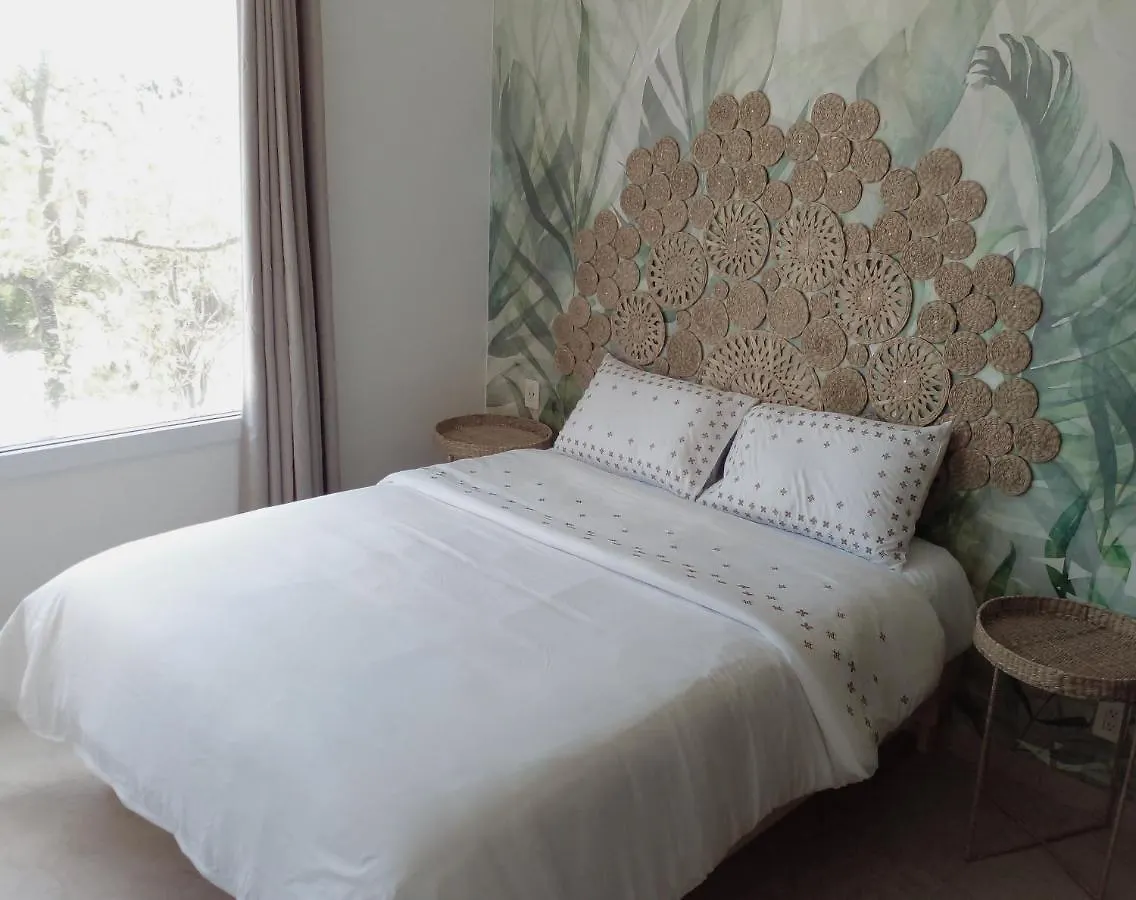 アパート Condominio En La Riviera Maya アクマル